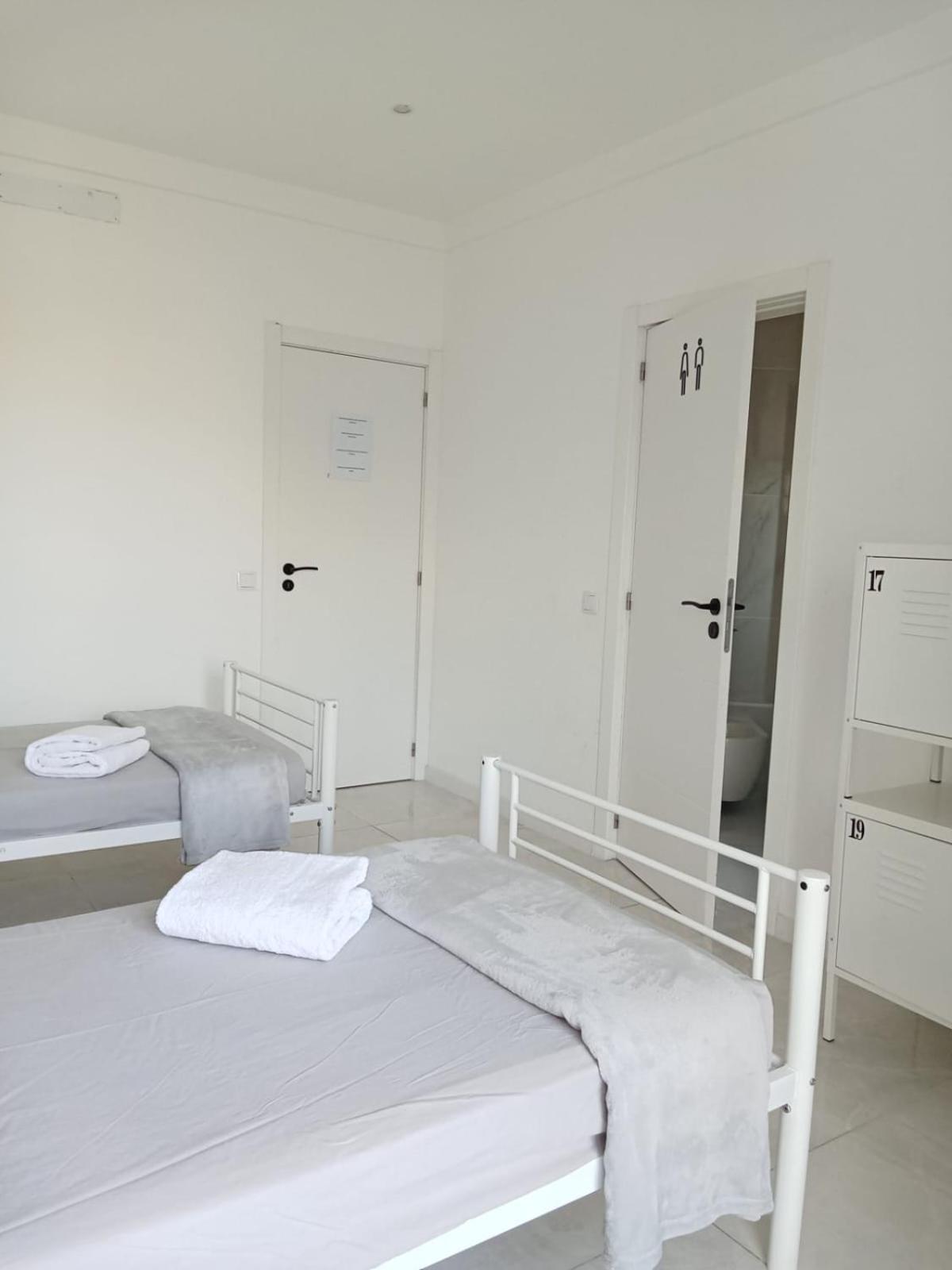 HostelccPortimão Extérieur photo